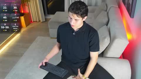 Snapshot of theohawke_ chatting on November 2025 11:15:01 PM THEO- MATEO online show from November 2025 11:15:01 PM