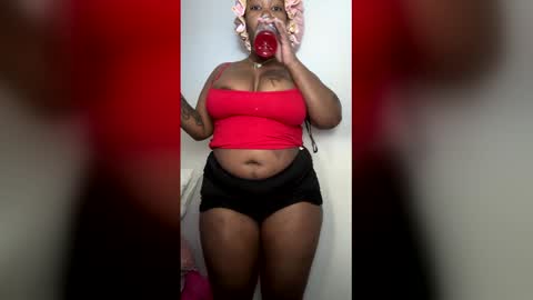 Snapshot of theoneandonlydoll chatting on February 2026 05:11:01 PM theoneandonlydoll online show from February 2026 05:11:01 PM