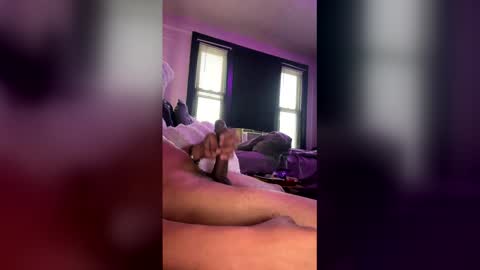 Snapshot of theonenotthetwox chatting on February 2026 09:37:02 PM theonenotthetwox online show from February 2026 09:37:02 PM