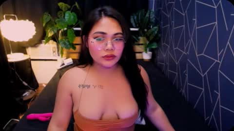 FRANCINE online show from January 2026 02:20:01 PM