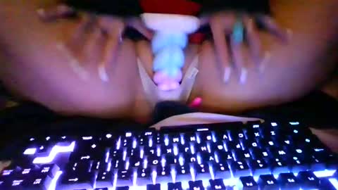 the peach princess  online show from July 2026 08:01:02 AM