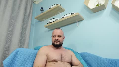 Chris online show from February 2025 07:06:01 PM