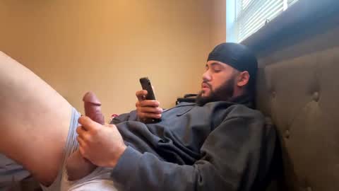 Snapshot of thepipe_layer chatting on December 2024 01:49:01 PM ThePipe online show from December 2024 01:49:01 PM