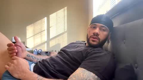 Snapshot of thepipe_layer chatting on January 2025 02:09:01 PM ThePipe online show from January 2025 02:09:01 PM