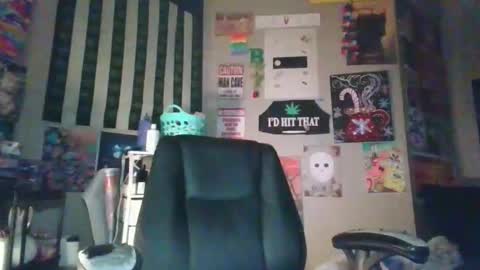 therealstackz69 online show from March 2026 06:33:01 PM