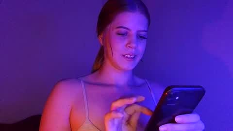  newgirl blonde pawg stripper online show from May 2026 05:59:01 AM