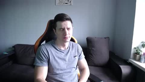 Nick   online show from February 2026 07:37:01 AM