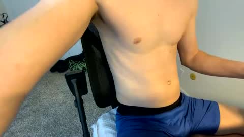 therunnerboy online show from May 2026 10:28:02 PM