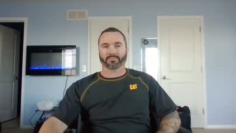 Snapshot of thesexorcist1984 chatting on January 2025 07:28:02 PM James online show from January 2025 07:28:02 PM