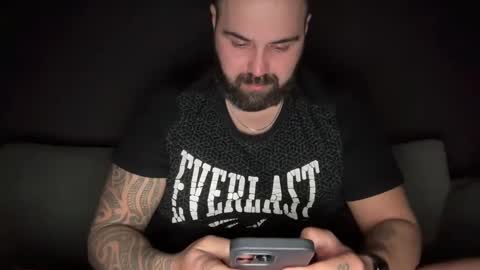 Snapshot of thessalonikios1987 chatting on February 2025 12:31:02 AM Hornyforyou online show from February 2025 12:31:02 AM