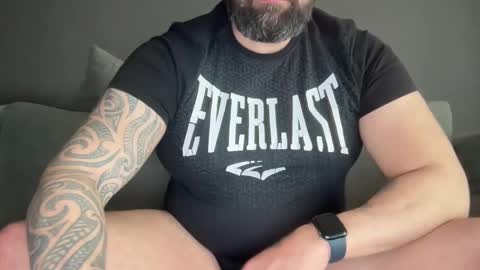 Snapshot of thessalonikios1987 chatting on December 2025 02:23:02 PM Hornyforyou online show from December 2025 02:23:02 PM