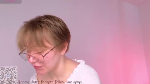 Snapshot of thestaronsky chatting on February 2026 09:38:01 AM Lucia online show from February 2026 09:38:01 AM