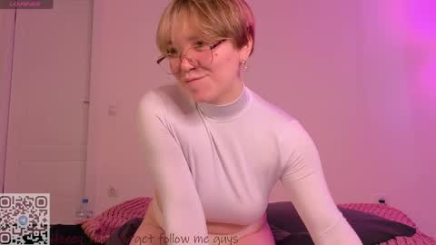 Lucia online show from April 2026 04:30:02 AM