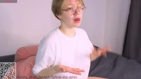 Lucia online show from May 2026 12:00:02 PM