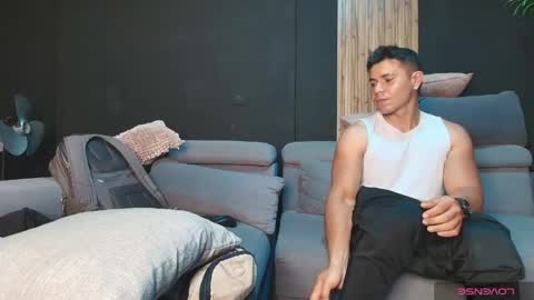 thestraightroom online show from May 2026 01:24:07 AM