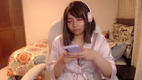 Snapshot of thetalkingbutt chatting on January 2025 11:55:01 PM Mai online show from January 2025 11:55:01 PM