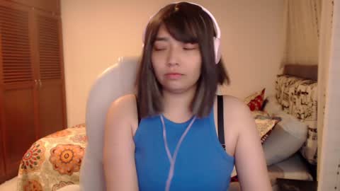 Snapshot of thetalkingbutt chatting on January 2025 09:22:02 AM Mai online show from January 2025 09:22:02 AM