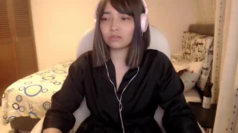 Snapshot of thetalkingbutt chatting on February 2025 04:49:01 AM Mai online show from February 2025 04:49:01 AM