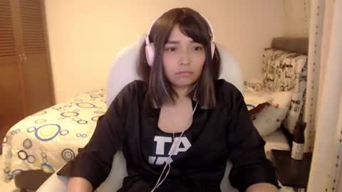 Snapshot of thetalkingbutt chatting on February 2025 07:55:02 AM Mai online show from February 2025 07:55:02 AM