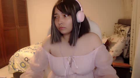 Snapshot of thetalkingbutt chatting on March 2025 11:42:01 PM Mai online show from March 2025 11:42:01 PM