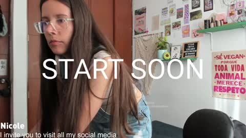 Nicole online show from January 2025 08:43:02 PM