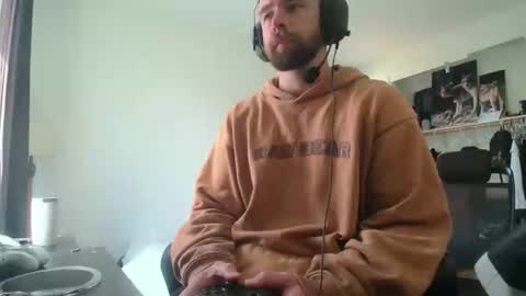 troy online show from April 2026 09:50:01 PM
