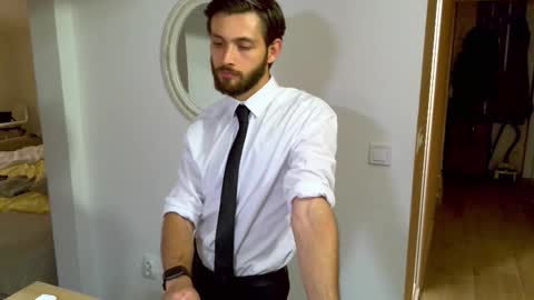 Snapshot of thewaiter2025 chatting on October 2025 06:45:02 PM The Waiter online show from October 2025 06:45:02 PM