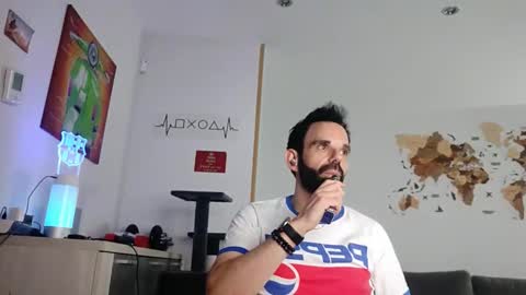 Snapshot of thewitcher69_ chatting on September 2025 09:32:01 AM thewitcher69_ online show from September 2025 09:32:01 AM