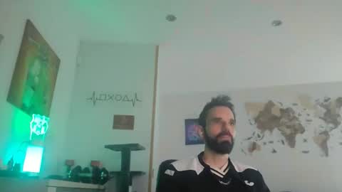 Snapshot of thewitcher69_ chatting on November 2025 12:21:02 AM thewitcher69_ online show from November 2025 12:21:02 AM