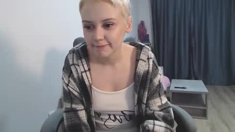 theysaidimcute online show from February 2026 09:35:02 PM