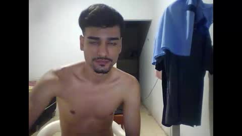 Snapshot of thiago22bk chatting on November 2025 07:34:02 PM thiago22bk online show from November 2025 07:34:02 PM