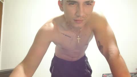 Snapshot of thiago_deseo69 chatting on April 2026 01:05:02 AM thiago_deseo69 online show from April 2026 01:05:02 AM