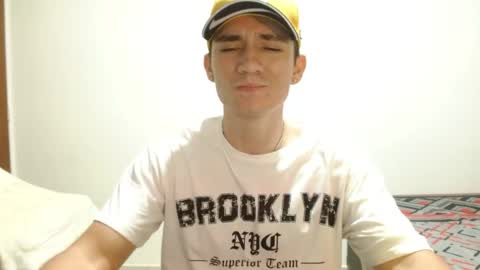 thiago_deseo69 online show from May 2026 12:04:01 AM