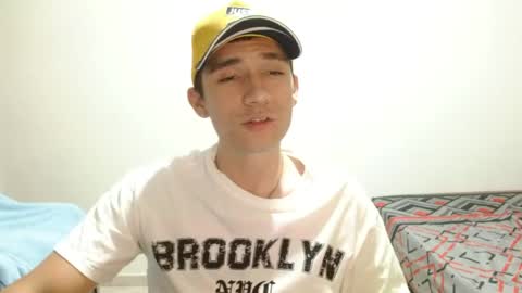 thiago_deseo69 online show from May 2026 12:39:01 AM