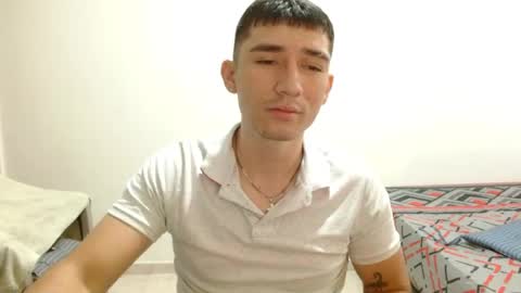 thiago_deseo69 online show from May 2026 01:17:02 PM