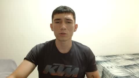 thiago_deseo69 online show from May 2026 10:29:02 PM