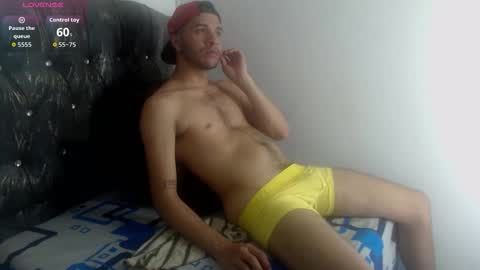 thiago_hairy online show from May 2026 04:32:02 AM