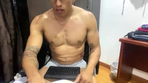Snapshot of thiago_happy chatting on September 2025 05:02:02 AM thiago_happy online show from September 2025 05:02:02 AM