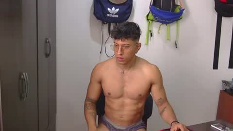thiago_happy online show from July 2026 06:36:01 PM
