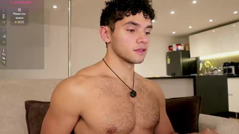 Just Thiago  online show from June 2026 12:56:02 AM