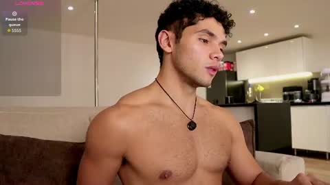 Snapshot of thiago_l chatting on June 2026 01:38:02 AM Just Thiago online show from June 2026 01:38:02 AM
