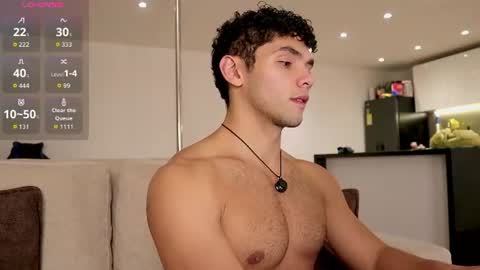 Snapshot of thiago_l chatting on June 2026 01:17:01 AM Just Thiago online show from June 2026 01:17:01 AM