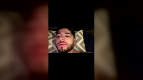 Snapshot of thiago_moretti chatting on February 2026 07:49:01 AM THIAGO online show from February 2026 07:49:01 AM