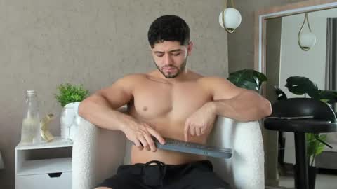 THIAGO online show from May 2026 05:31:01 PM