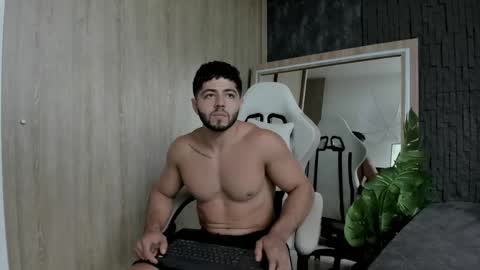 THIAGO online show from May 2026 10:06:01 PM