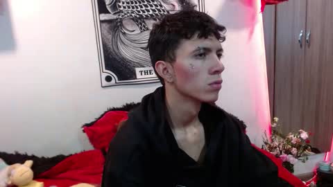 thiago_n_sam online show from December 2025 03:22:02 AM