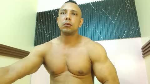 Thiago Summers online show from November 2025 02:18:02 PM