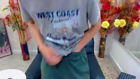 Snapshot of thiago_twink38 chatting on October 2025 04:08:02 AM thiago_twink38 online show from October 2025 04:08:02 AM