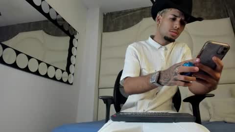 ThiagoFerreti online show from September 2025 03:28:02 AM