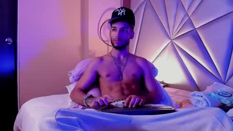 ThiagoFerreti online show from May 2026 03:58:01 AM